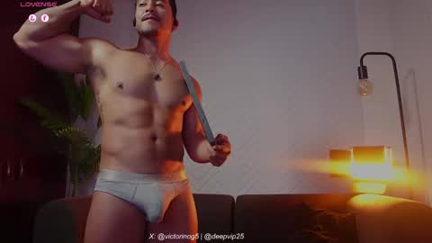 Snapshot of eroswolfs chatting on 05-11-26, 09:01 eroswolf online show from 05-11-26, 09:01