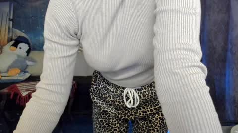 Snapshot of erotic_dessire chatting on 12-26-24, 08:11 Eve online show from 12-26-24, 08:11