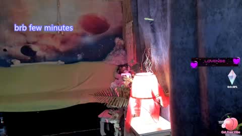 Snapshot of erotic_dessire chatting on 01-23-25, 10:22 Eve online show from 01-23-25, 10:22