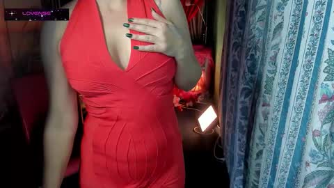 Snapshot of erotic_dessire chatting on 09-23-25, 06:11 Eve online show from 09-23-25, 06:11