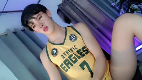 erotic_empress18 online show from 06-25-26, 07:13