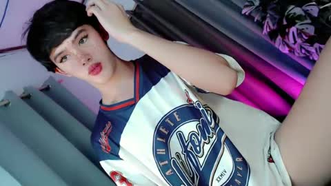 erotic_empress18 online show from 06-28-26, 12:22