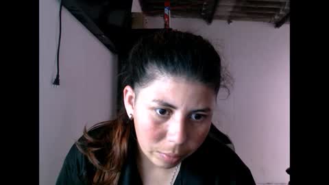 Sara online show from 05-17-26, 08:16