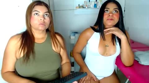 Snapshot of erotic_spa chatting on 05-21-26, 12:50 EROTIC SPA online show from 05-21-26, 12:50