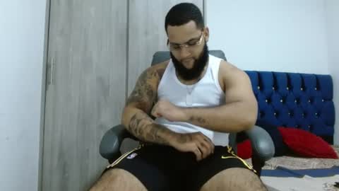 Snapshot of eroticoblack chatting on 08-01-26, 02:33 Eroticoblack online show from 08-01-26, 02:33
