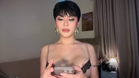 monica online show from 07-18-26, 04:55