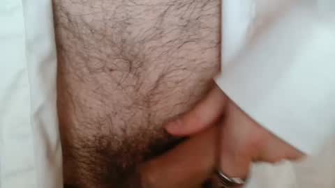 Erzzoo online show from 02-25-25, 10:18