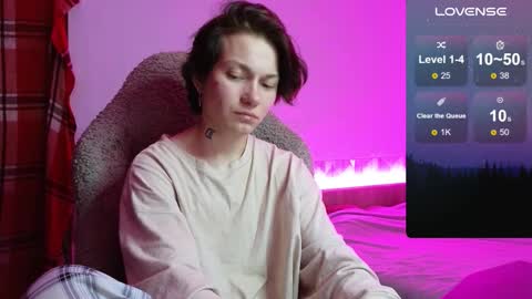 esajukyy online show from 10-29-25, 05:14