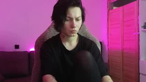 esajukyy online show from 01-05-26, 05:27