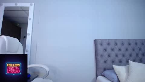 liz  online show from 01-14-26, 04:40