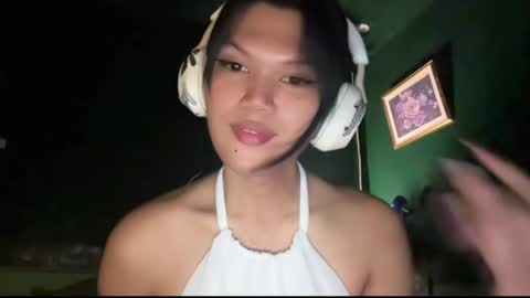 Chelliane online show from 11-26-25, 02:45