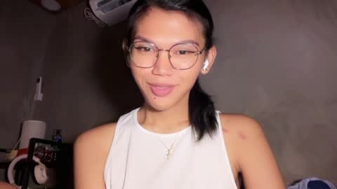 Chelliane online show from 04-25-26, 06:27