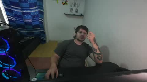 eskol212 online show from 07-12-26, 08:33