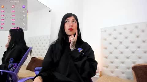 esmeralda  online show from 03-12-26, 02:56