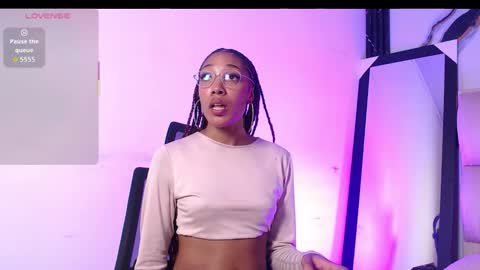 Snapshot of esmeralda_bk chatting on 02-16-26, 09:33 esmeralda_bk online show from 02-16-26, 09:33