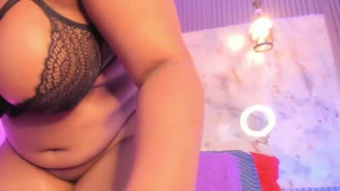 Snapshot of esmeralda_duarte chatting on 02-13-25, 12:11 esmeralda online show from 02-13-25, 12:11