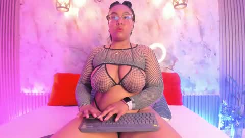 Snapshot of esmeralda_duarte chatting on 02-22-25, 09:23 esmeralda online show from 02-22-25, 09:23