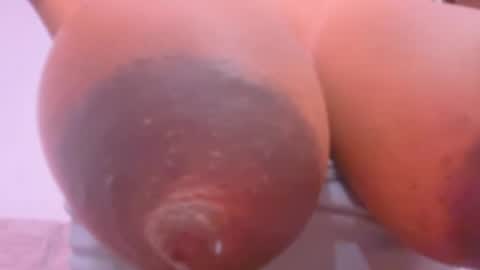 Snapshot of esmeralda_parck chatting on 10-03-25, 09:01 Esmeralda parck online show from 10-03-25, 09:01