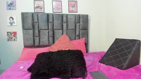 Perla online show from 07-10-26, 06:39