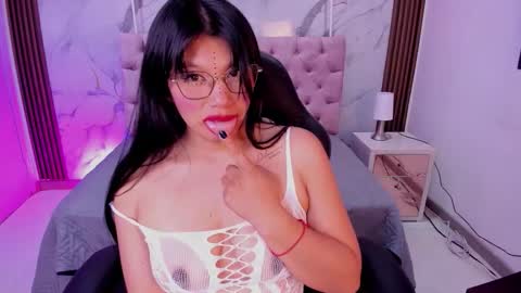 Esmeralda  online show from 01-14-26, 11:38