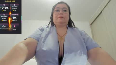 Esmeralda online show from 05-05-26, 09:56