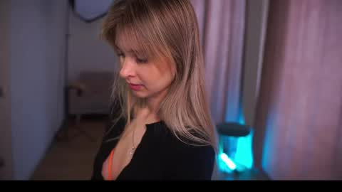 How was your Christmas online show from 04-21-26, 04:19