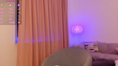 Esmi online show from 01-10-25, 04:41