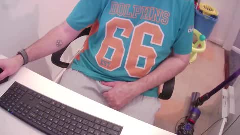 Snapshot of essex_wild chatting on 02-01-25, 09:08 Morph online show from 02-01-25, 09:08