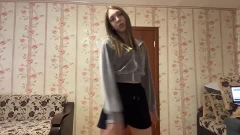 Kate online show from 12-21-25, 09:16