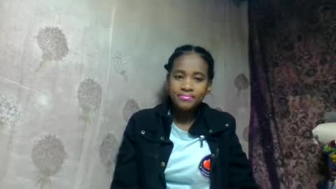 estancelee online show from 07-04-26, 08:20