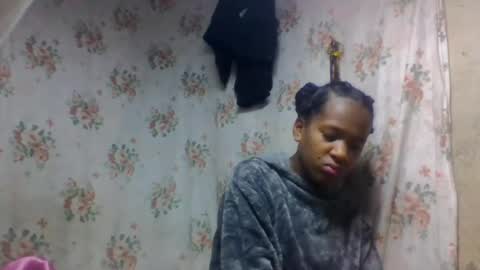 estancelee online show from 07-30-26, 06:45
