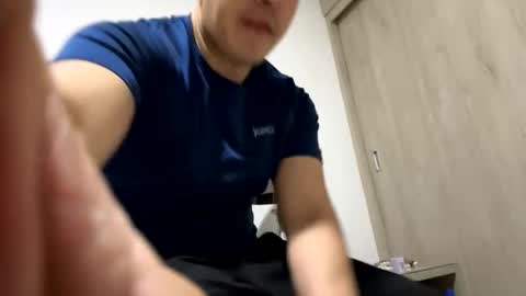 Snapshot of esteban121222 chatting on 10-02-25, 12:39 esteban121222 online show from 10-02-25, 12:39