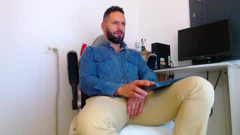 esteban online show from 03-13-26, 04:35