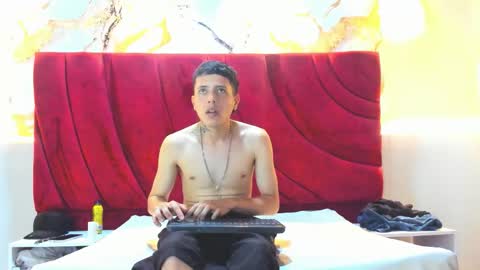 ESTEBAN online show from 01-05-26, 07:28