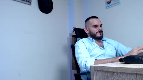 Esteban Fernandez online show from 03-13-26, 04:19