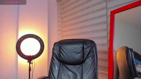 ESTEBAN online show from 02-28-25, 09:23