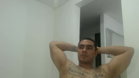 estebanmed92 online show from 01-09-26, 07:26