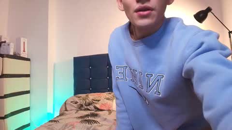 Esteban online show from 02-28-25, 02:31