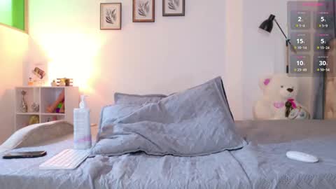 Esteban online show from 03-12-26, 10:43