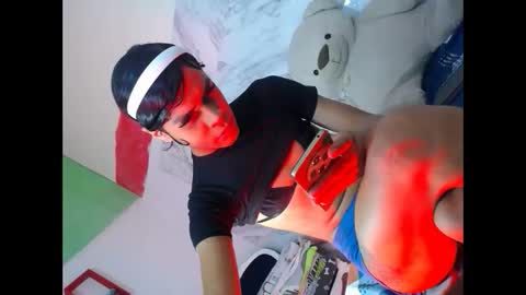 estefani robles online show from 05-01-26, 11:42