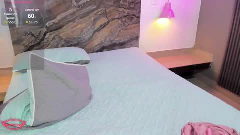 Stefy online show from 03-11-25, 06:43