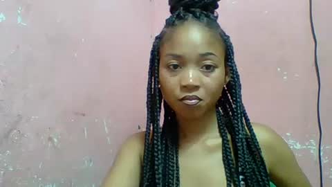 estelah20 online show from 11-14-25, 08:13