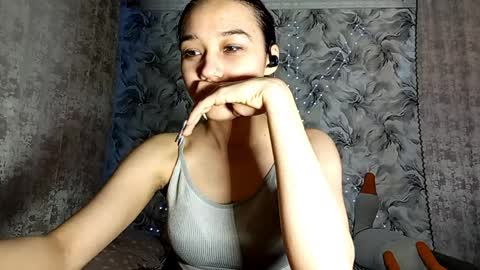 estellekirbo online show from 04-02-26, 01:09