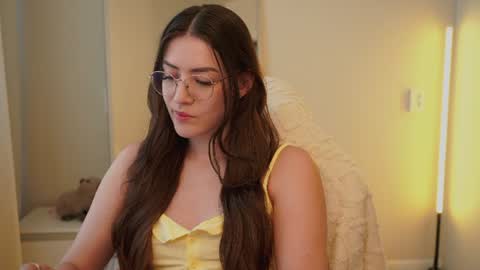 Ester online show from 07-14-26, 04:28