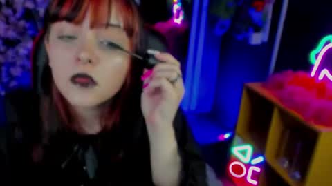 Snapshot of estertwilight chatting on 06-29-26, 04:07 Ester online show from 06-29-26, 04:07