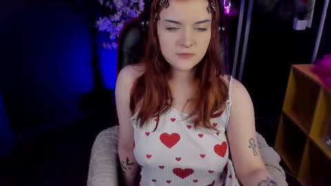Snapshot of estertwilight chatting on 07-31-26, 03:44 Ester online show from 07-31-26, 03:44