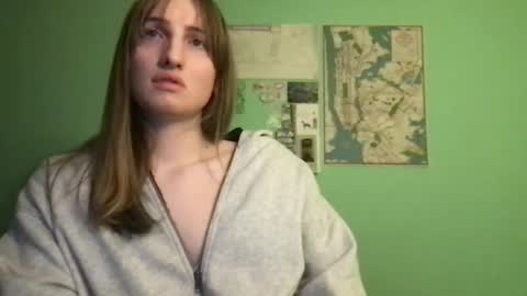Snapshot of esthergreyplus chatting on 02-07-25, 01:47 Esther Grey online show from 02-07-25, 01:47