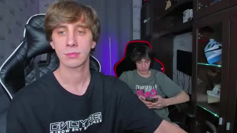 LOUIS online show from 02-20-25, 07:19