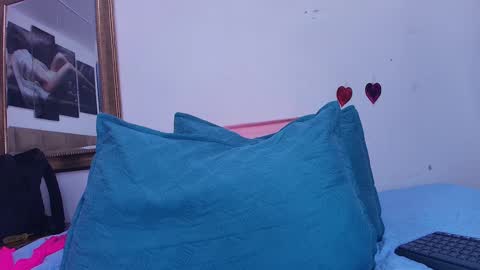 Estrella online show from 03-11-25, 11:55