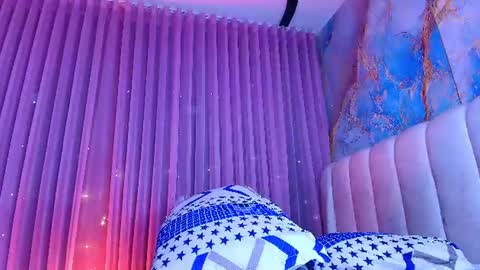 Estrella online show from 07-15-26, 11:59